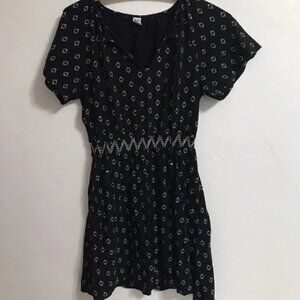 Old Navy Women's Dress Black and White Lined Size Petite Small
